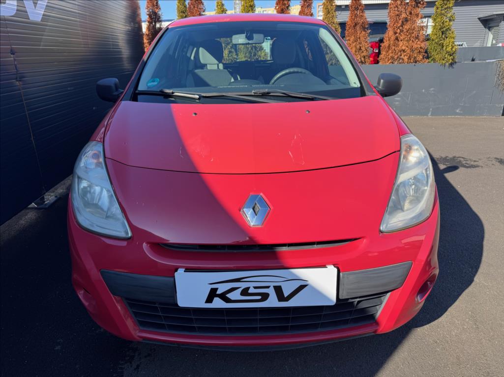 renault-clio-1-5 - 3