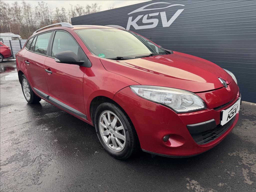 renault-megane-1-6 - 4
