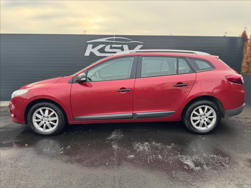 renault-megane-1-6 - 9