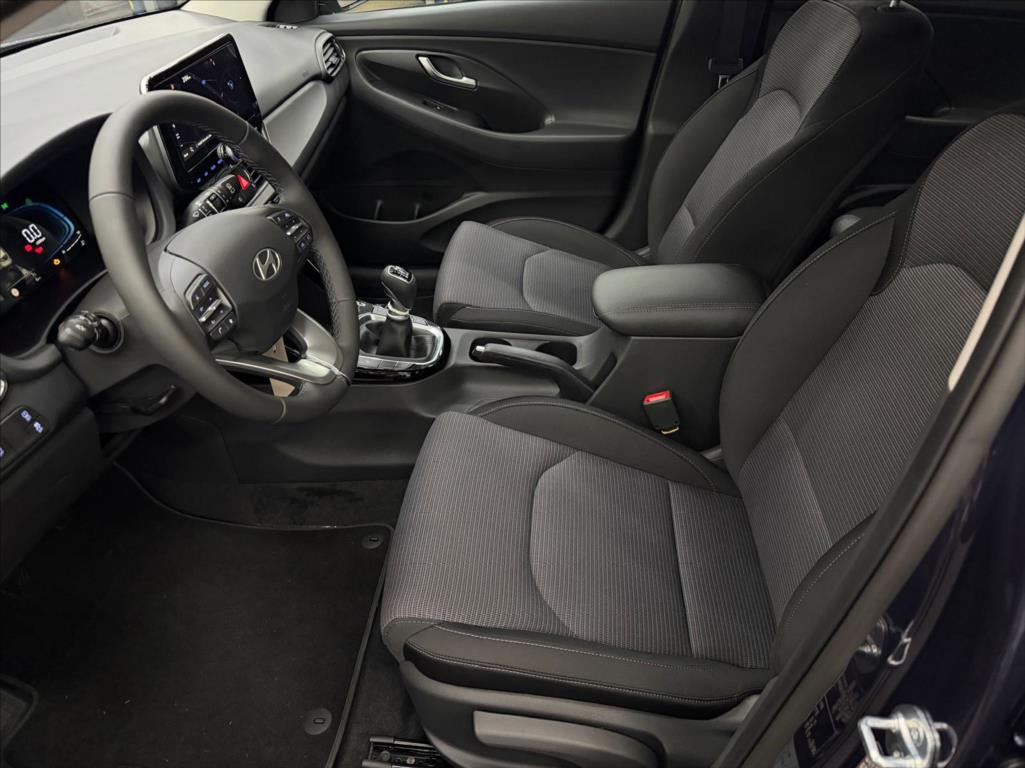 hyundai-i30-1-0-t-gdi-mt-kombi-smart-heat - 3