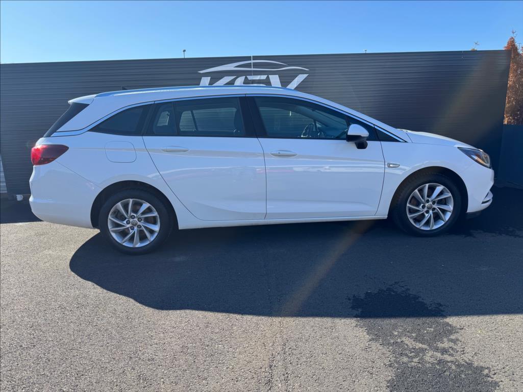 opel-astra-1-6 - 5