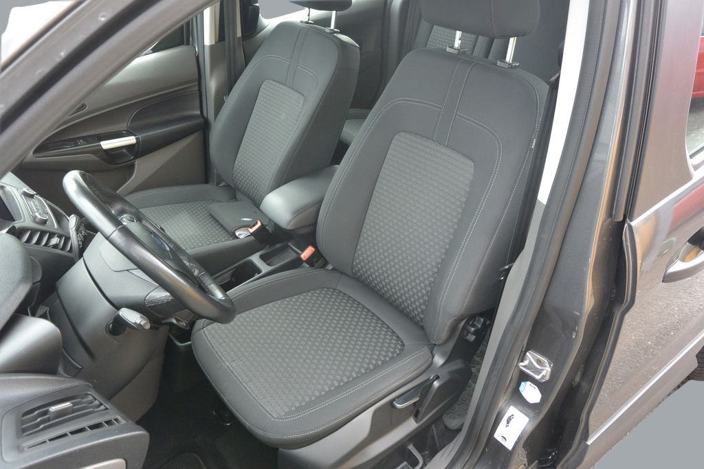 ford-transit-connect-1-5tdci-88kw-luxus-vybava-i-st - 9