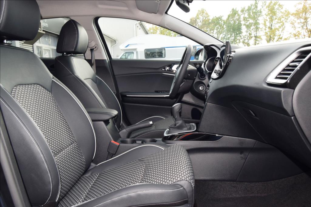 kia-xceed-1-0-tgdi-exclusive-winter - 3