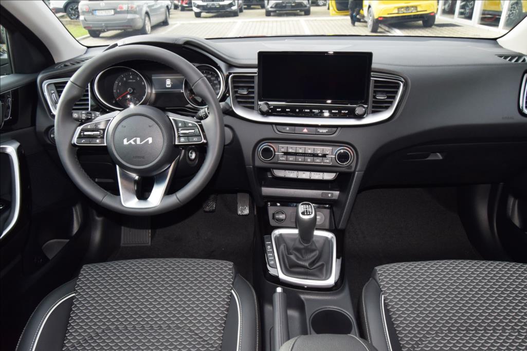 kia-xceed-1-0-tgdi-exclusive-winter - 4