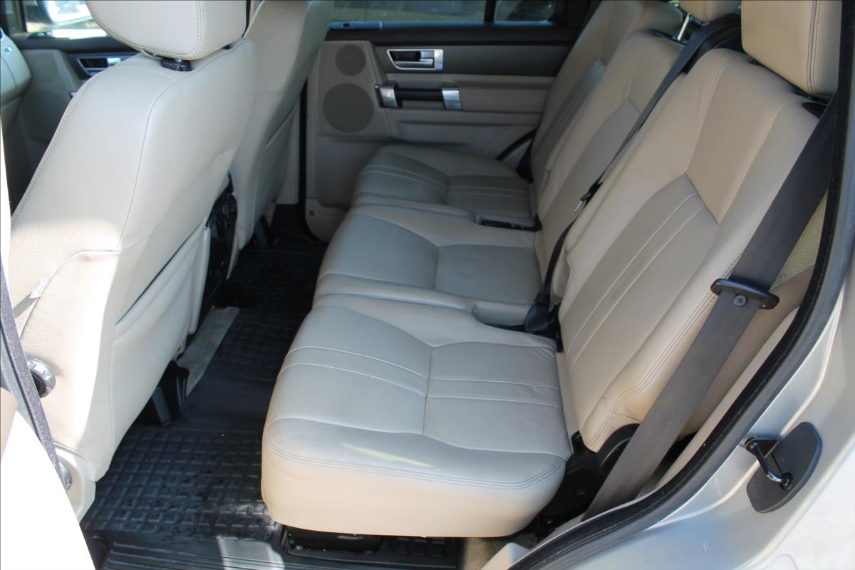 land-rover-discovery-3-0-tdv6-s-155kw-4x4-cr-dph - 7