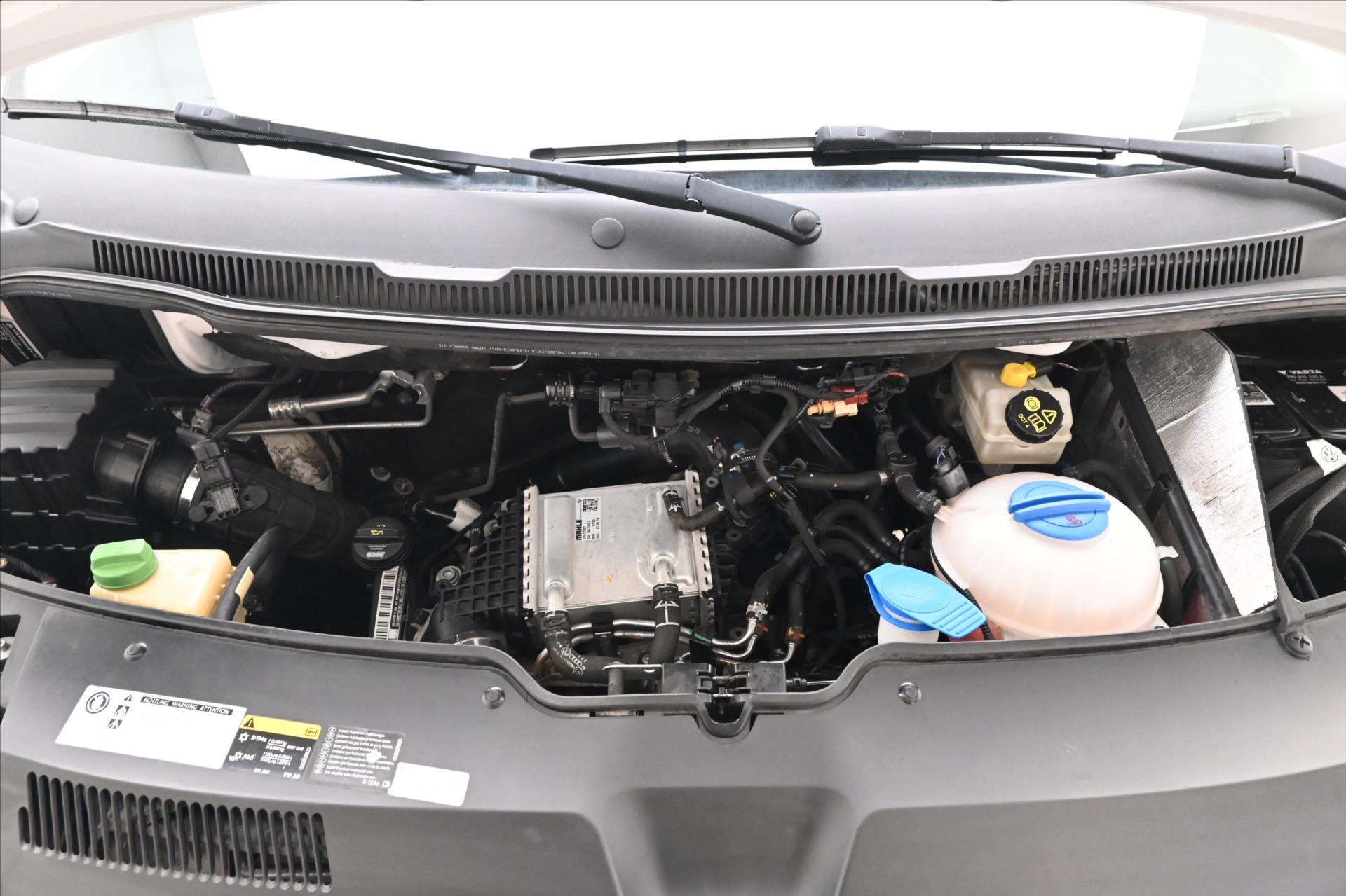 volkswagen-transporter-2-0-tdi-110kw-dsg-zaruka-az-5-let - 8