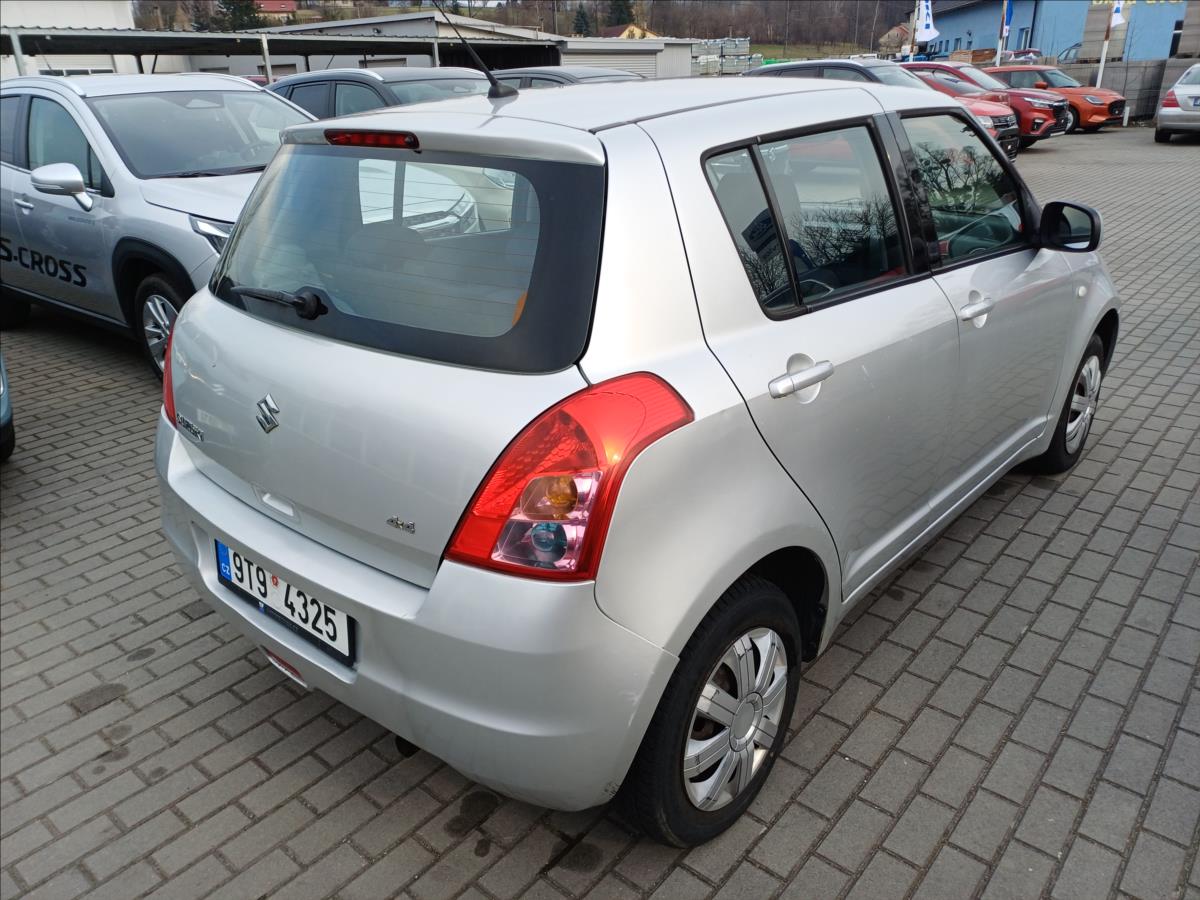 suzuki-swift-1-3-4x4 - 3