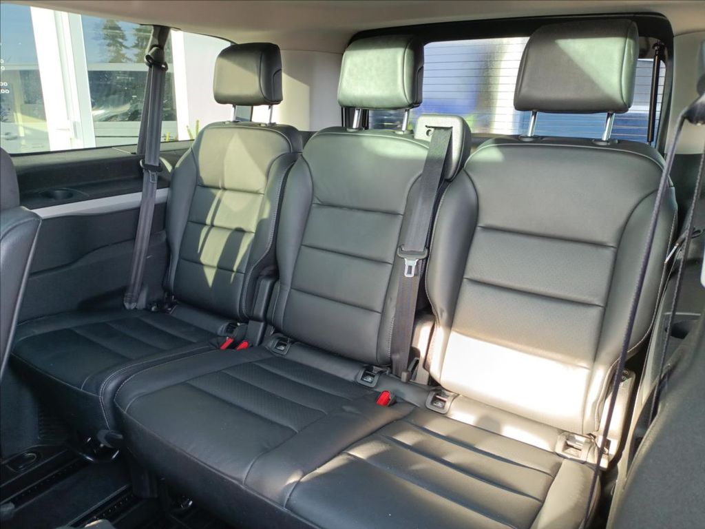 peugeot-traveller-allure-long-2-0-bhdi-150-k-man - 9