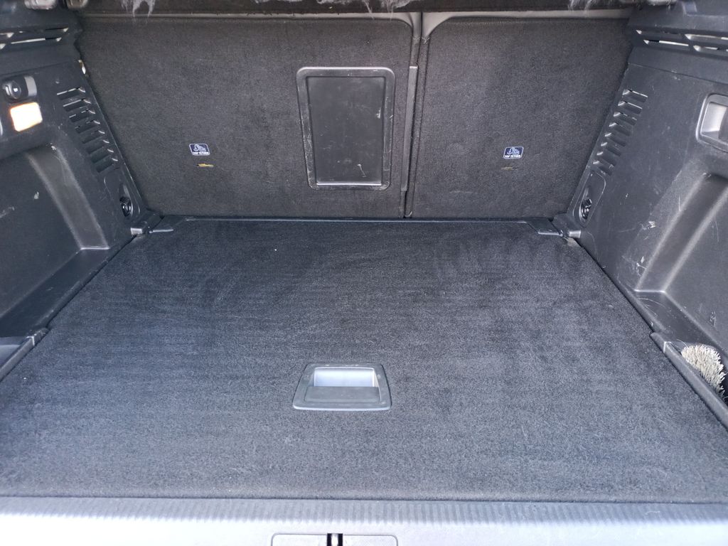 peugeot-3008-allure-1-6-bluehdi-120-s-s-man - 5