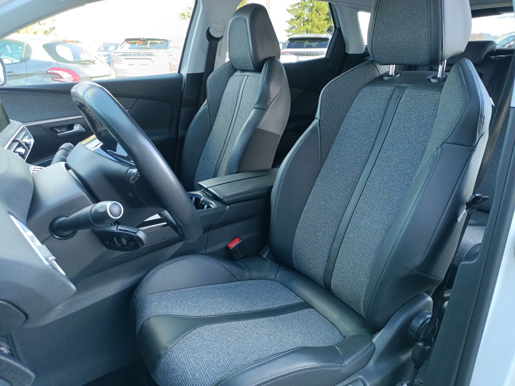 peugeot-3008-allure-1-6-bluehdi-120-s-s-man - 8