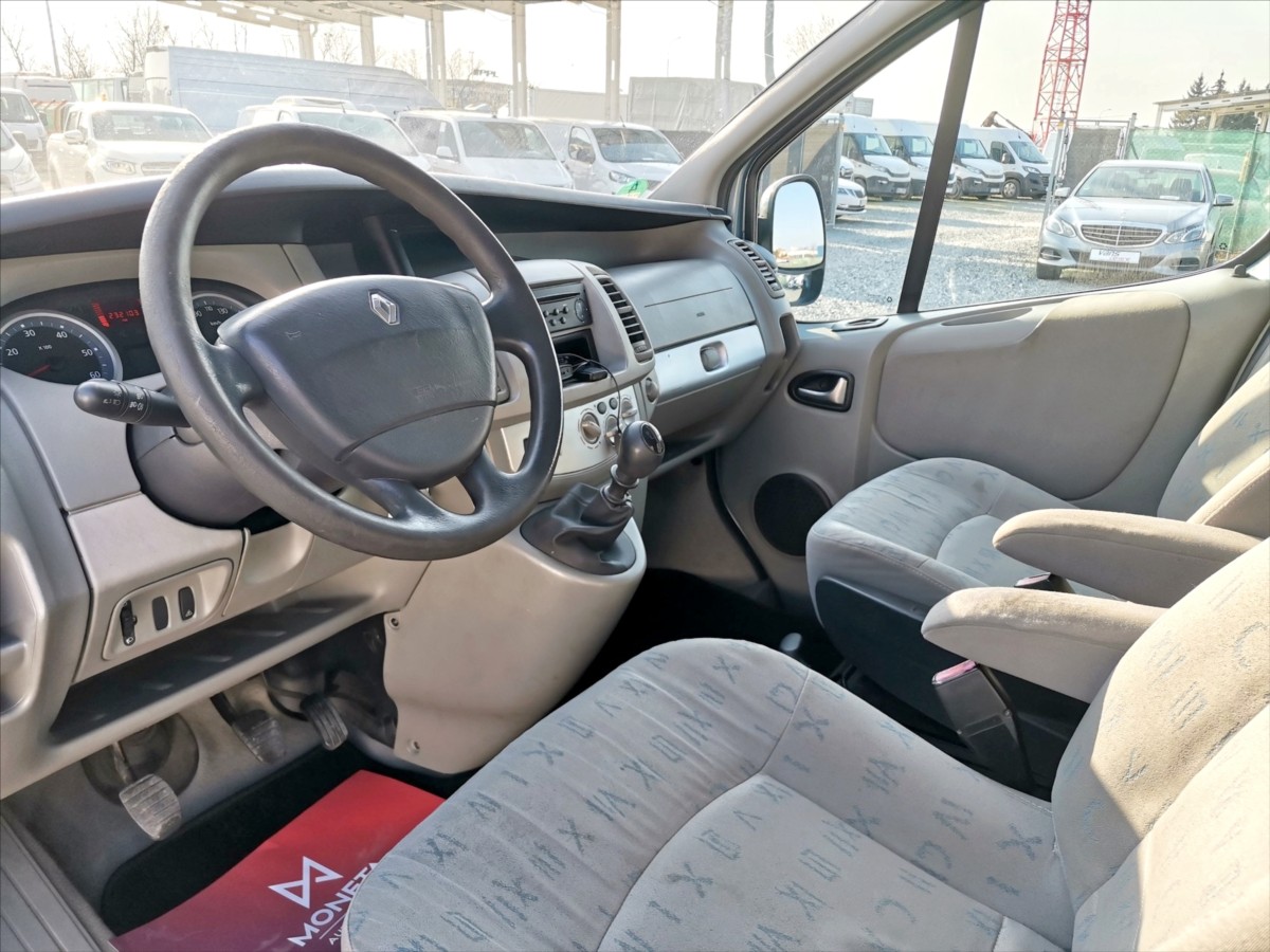 renault-trafic-2-5dci-generation-nez-topeni - 5