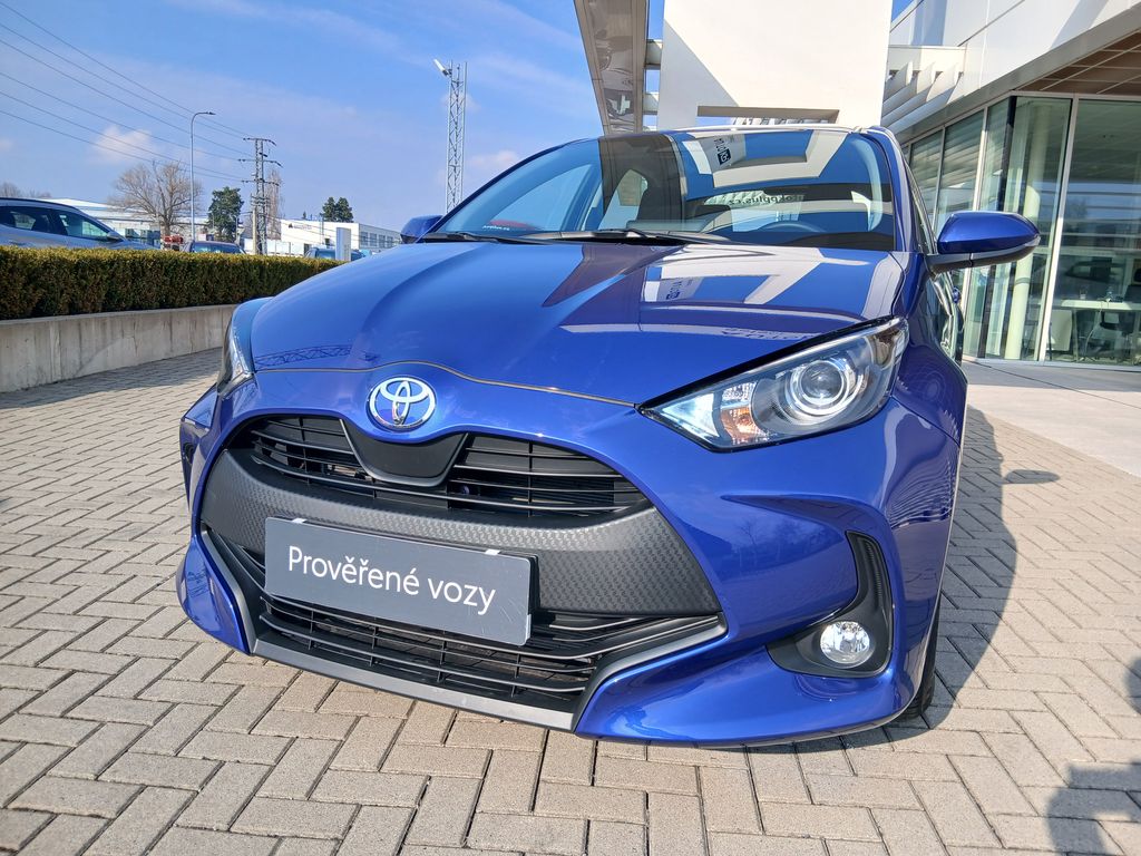 toyota-yaris-1-5-hybrid-e-cvt-comfort - 8