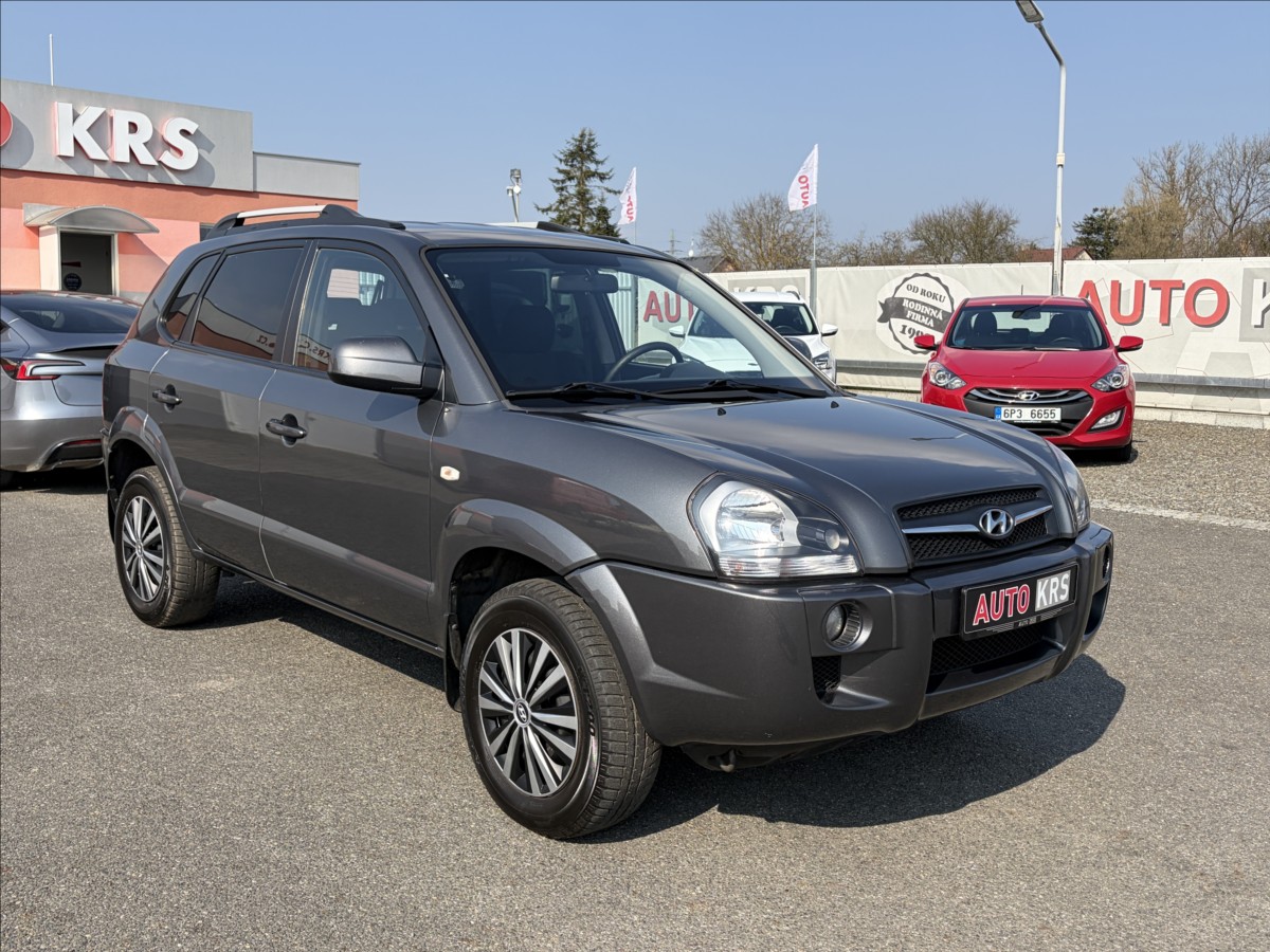 Hyundai Tucson 2,0 i 104KW 10xABG,TZ,Klima