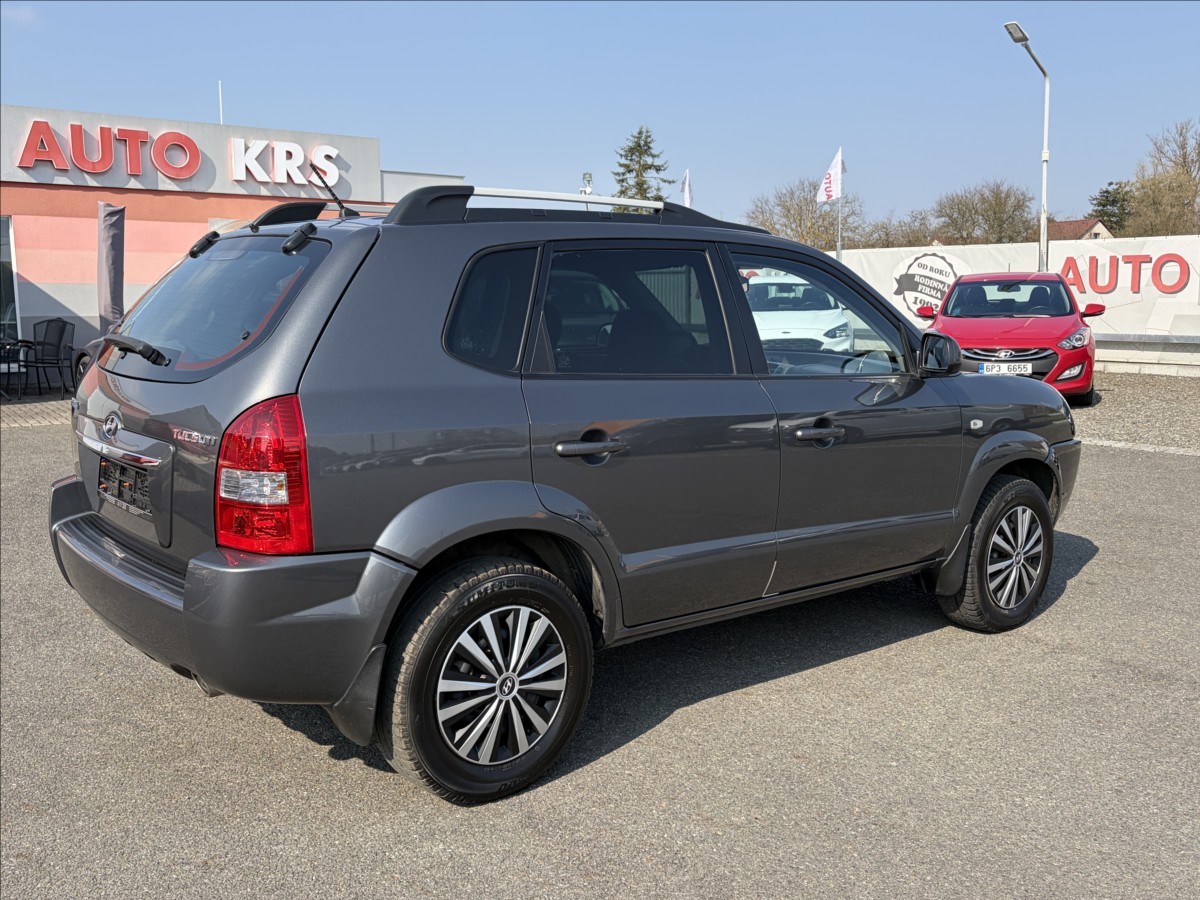 hyundai-tucson-2-0-i-104kw-10xabg-tz-klima - 3