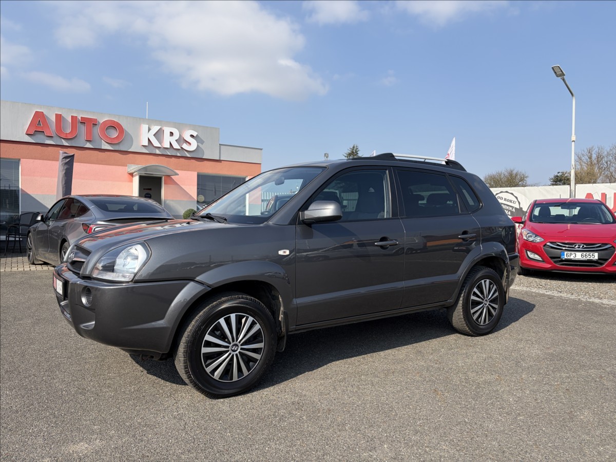 hyundai-tucson-2-0-i-104kw-10xabg-tz-klima - 9