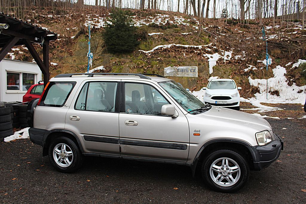 honda-cr-v-2-0i-4wd-aut - 3