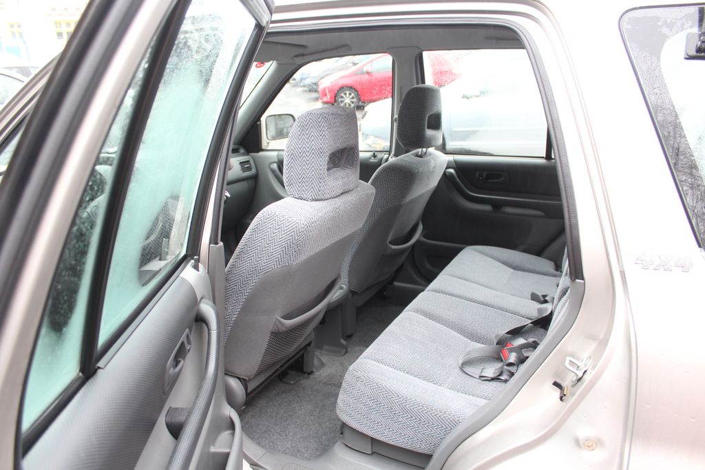 honda-cr-v-2-0i-4wd-aut - 7