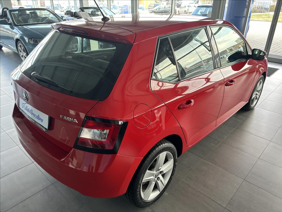 skoda-fabia-1-0-tsi-70kw-serviska - 5