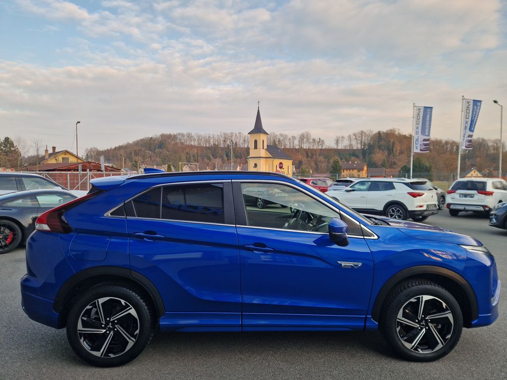 mitsubishi-2-4-phev-4x4 - 5