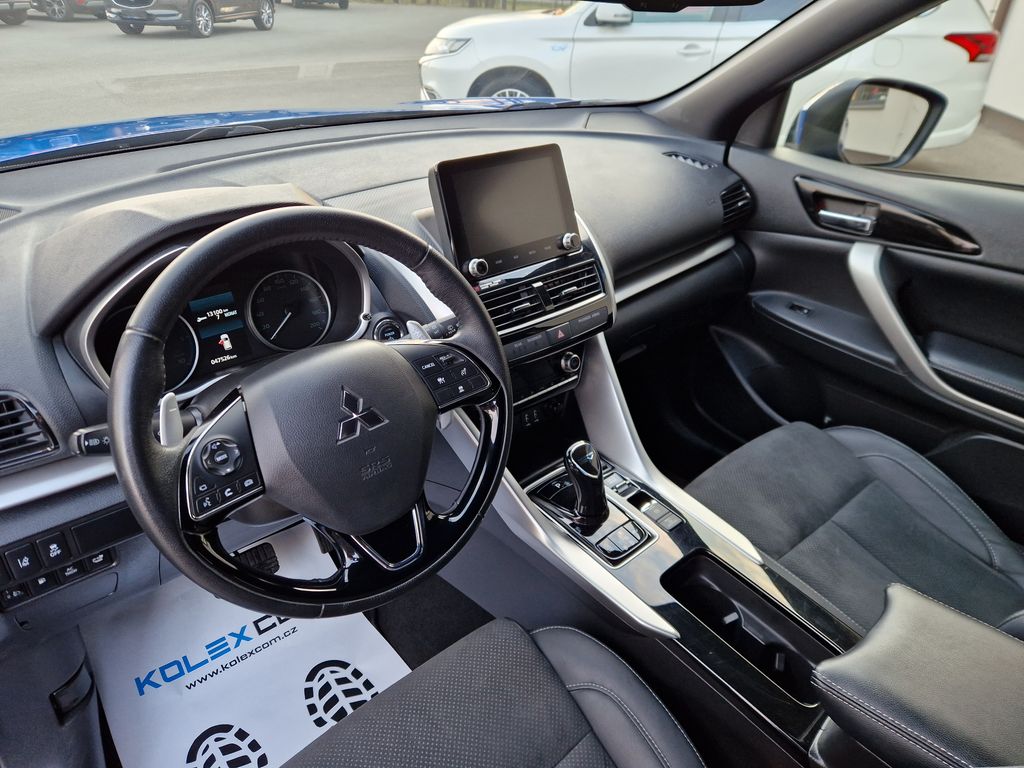 mitsubishi-2-4-phev-4x4 - 8