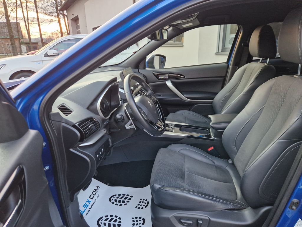 mitsubishi-2-4-phev-4x4 - 9