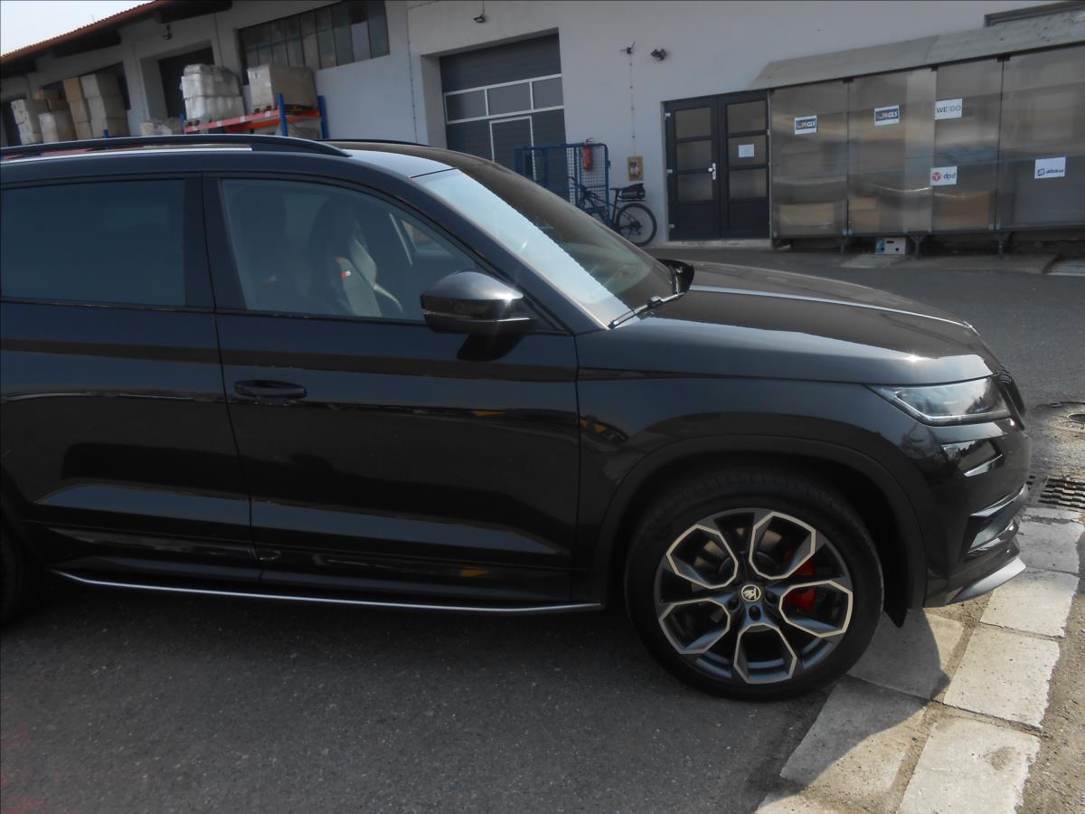 skoda-kodiaq-2-0-tdi-176kw-dsg-4x4-rs - 3