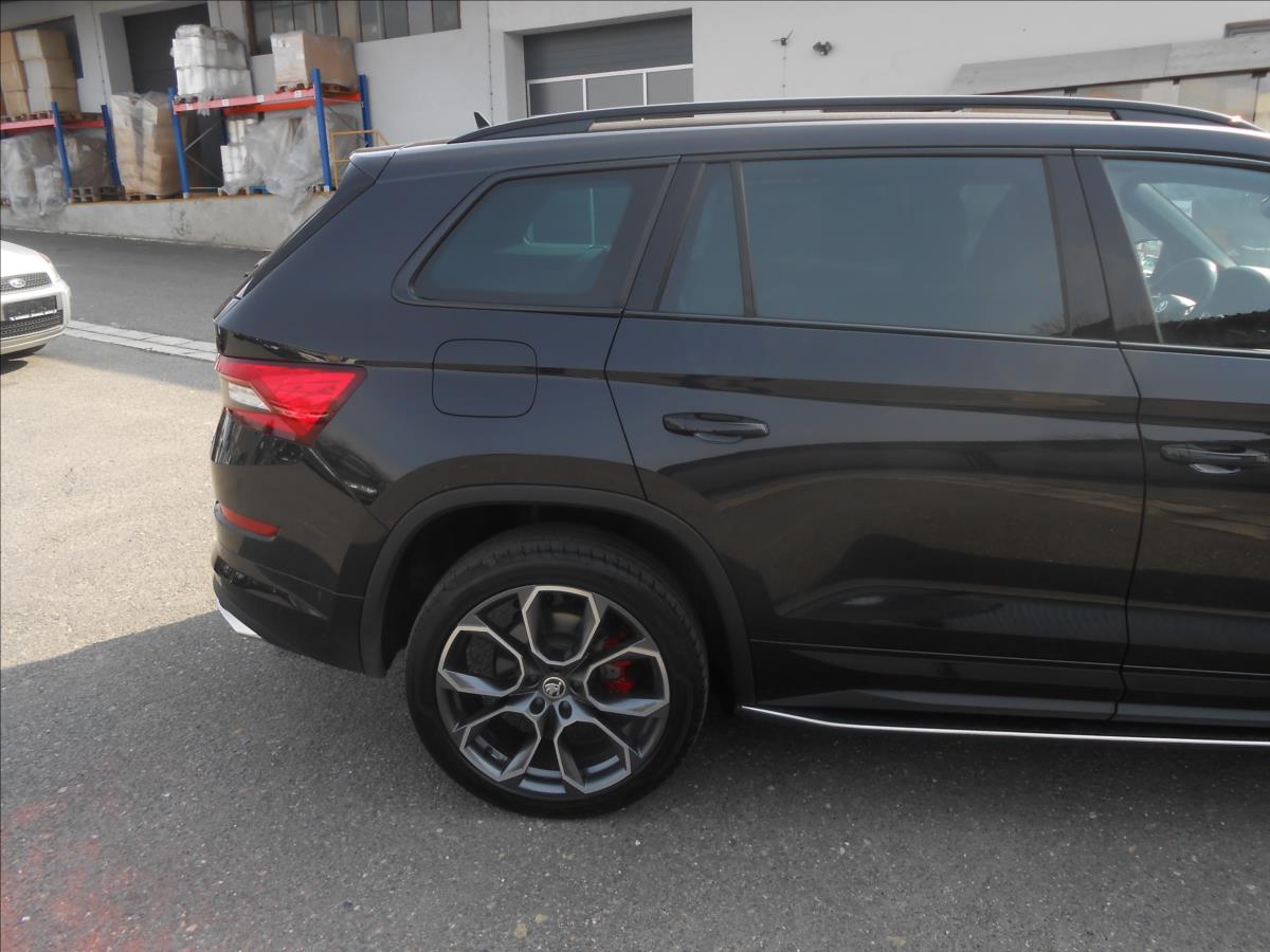 skoda-kodiaq-2-0-tdi-176kw-dsg-4x4-rs - 4