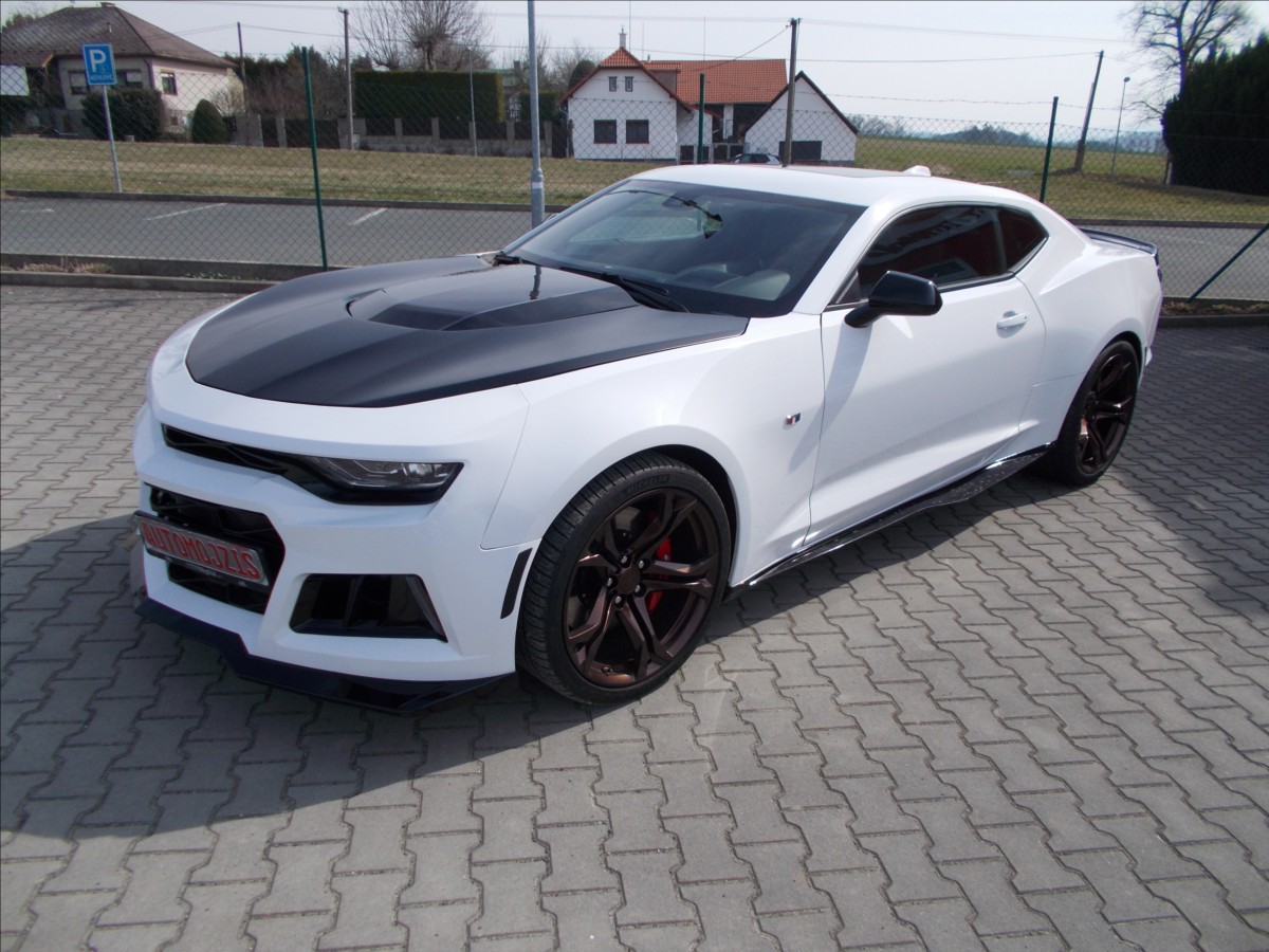 chevrolet-camaro-6-2-v8-2ss-at-10-recaro-zl1-vzhled - 3