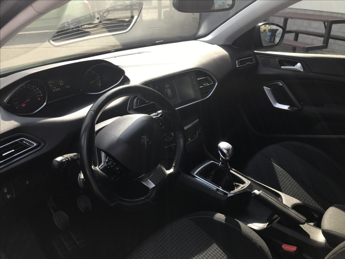 peugeot-308-1-5-hdi-75kw-combi - 6