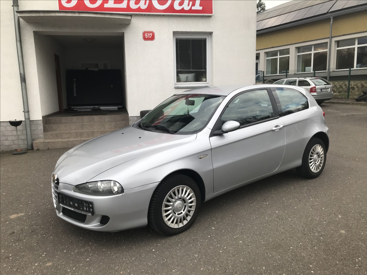 alfa-romeo-147-1-6-i-3dv-77kw - 2