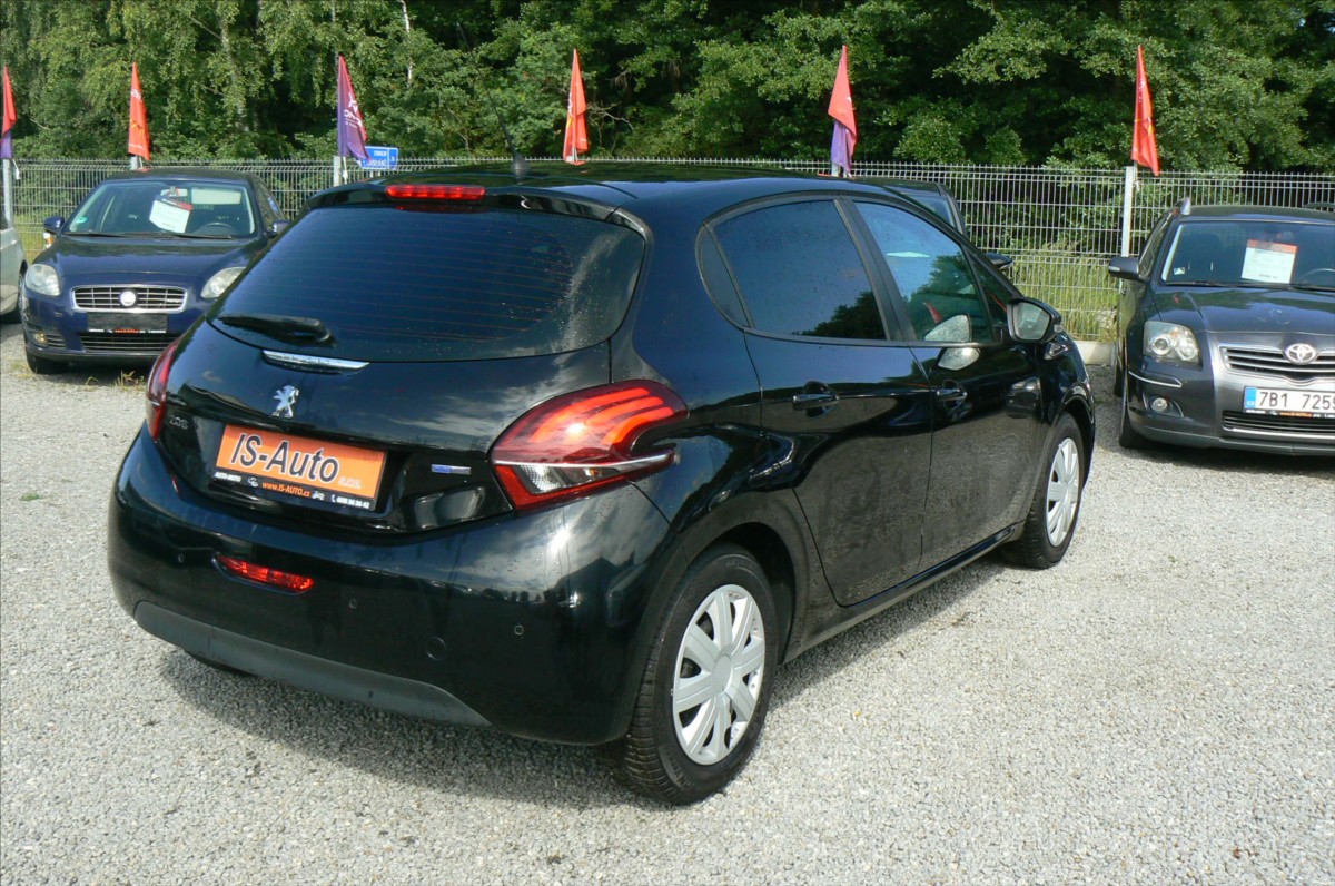 peugeot-208-1-2 - 3