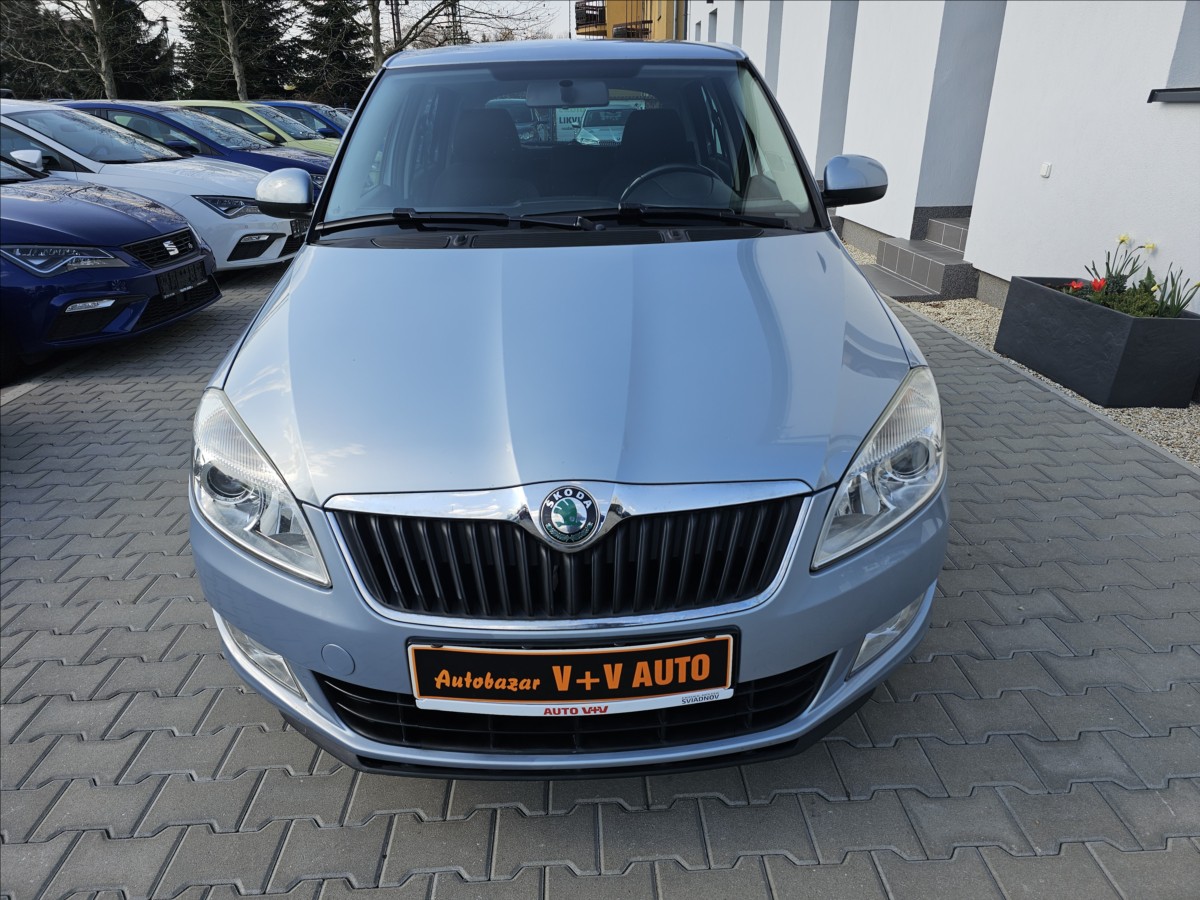 skoda-fabia-ii-1-2tsi-77kw-ambiente - 1