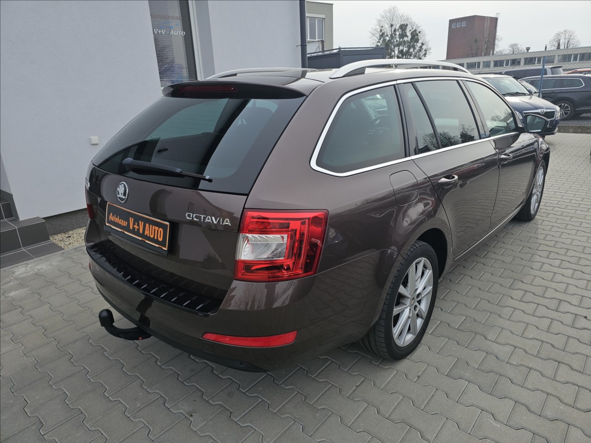 skoda-octavia-iii-1-4tsi-style-kuze-stk - 5