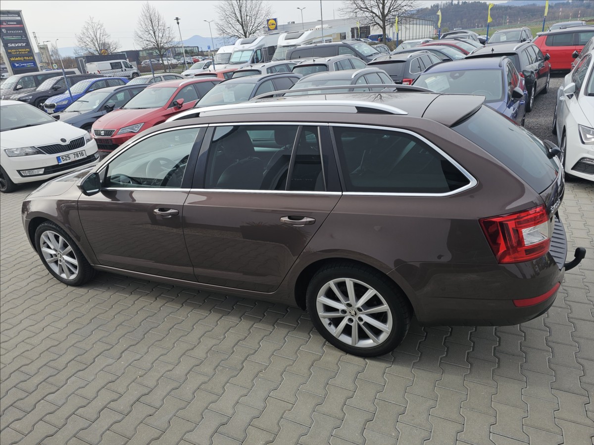 skoda-octavia-iii-1-4tsi-style-kuze-stk - 8