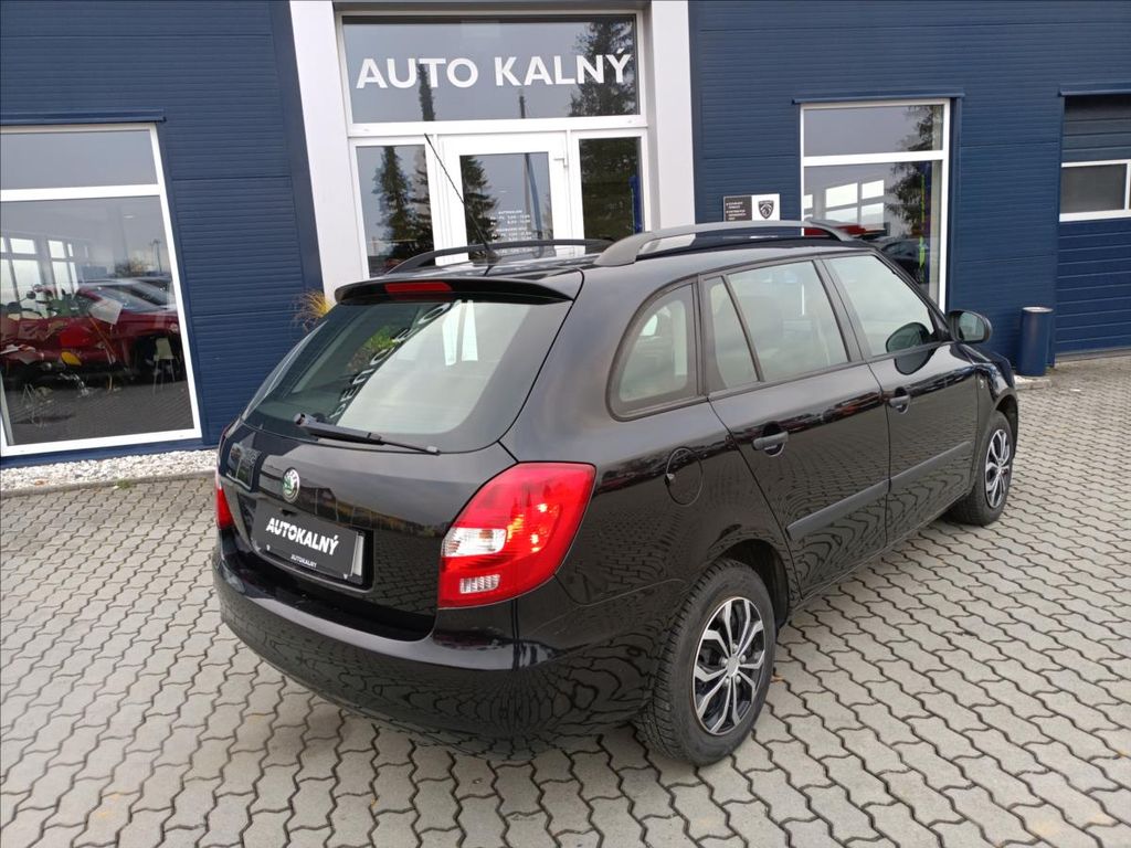 skoda-fabia-kombi-1-2-51-kw-man-5 - 3