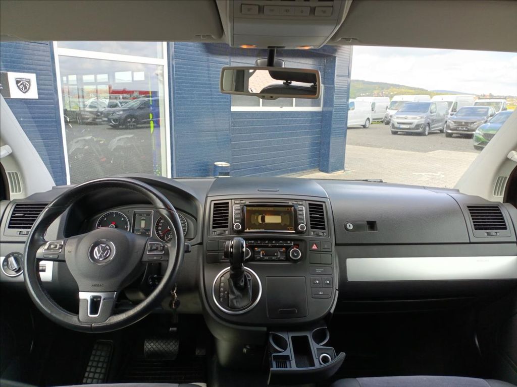 volkswagen-multivan-multivan-highline-2-0-tdi-4mot - 1