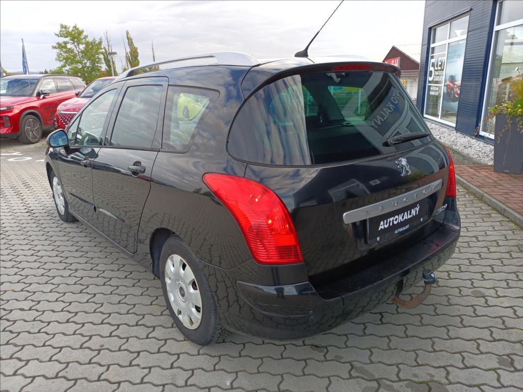 peugeot-308-sw-active-1-6-hdi-110k - 9
