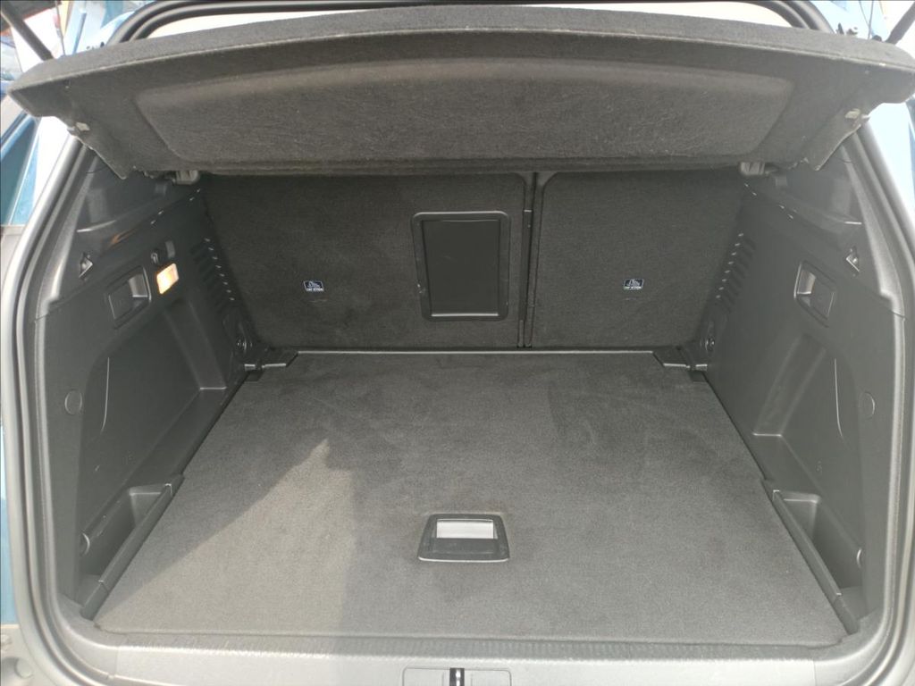 peugeot-3008-allure-1-5-bhdi-130-eat8 - 5