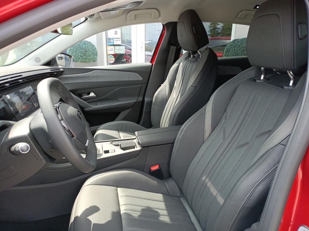 peugeot-308-allure-1-2-puretech-130k-man6 - 8