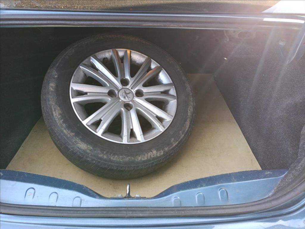 peugeot-301-allure-1-6-hdi-92k-man5 - 5