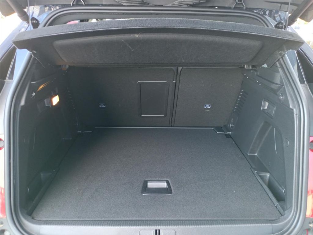 peugeot-3008-allure-pack-1-2-pt-130k-eat8 - 5