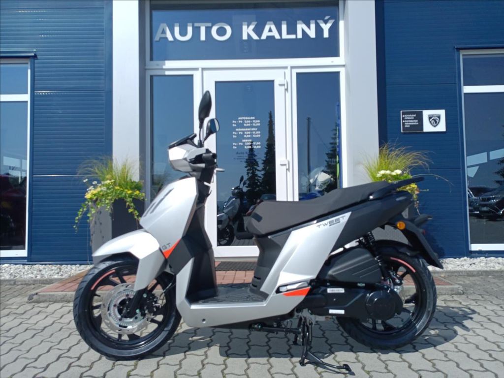 Peugeot 125i GT, Satin Iron Grey