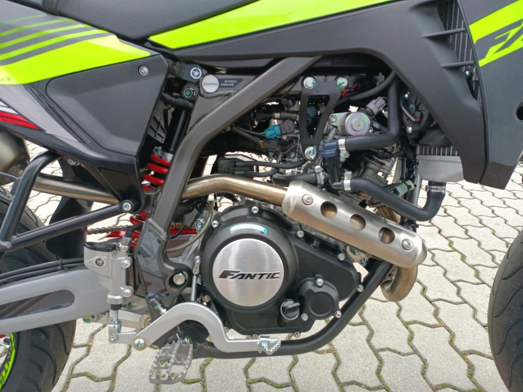 fantic-xef-125-4t-performance - 3