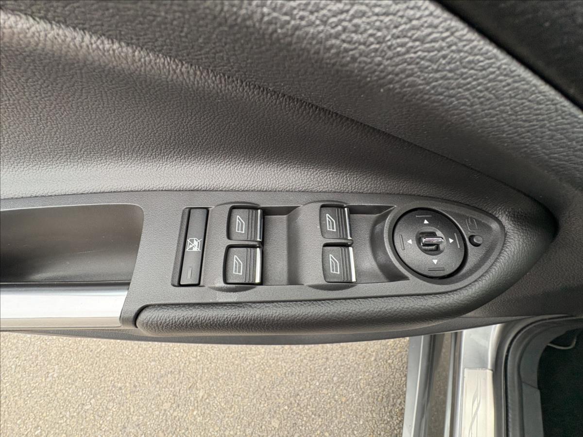 ford-kuga-2-0-tdci-120kw-4x4-individual - 4