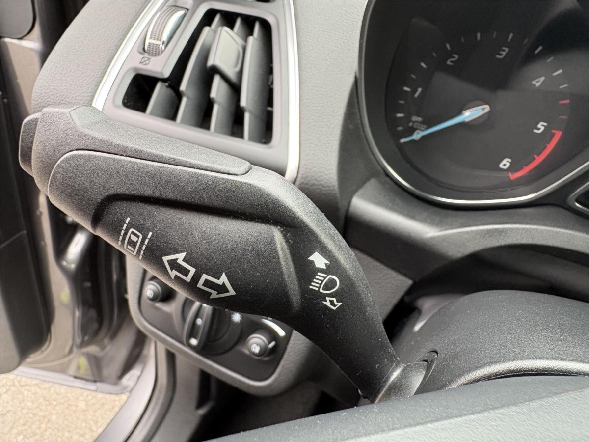 ford-kuga-2-0-tdci-120kw-4x4-individual - 8