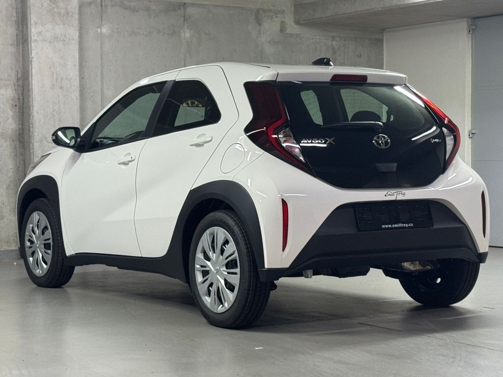 toyota-aygo-active-1-5-hybrid-116k - 6