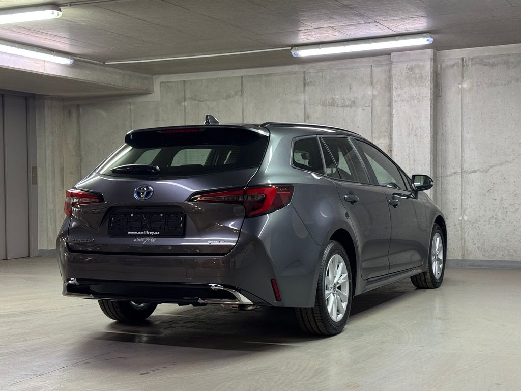 toyota-corolla-comfort-tech-1-8-hybrid-e-cvt - 4