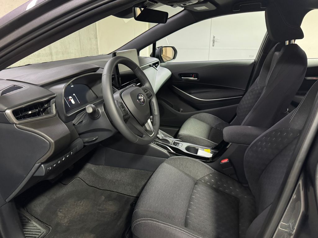toyota-corolla-comfort-tech-1-8-hybrid-e-cvt - 8