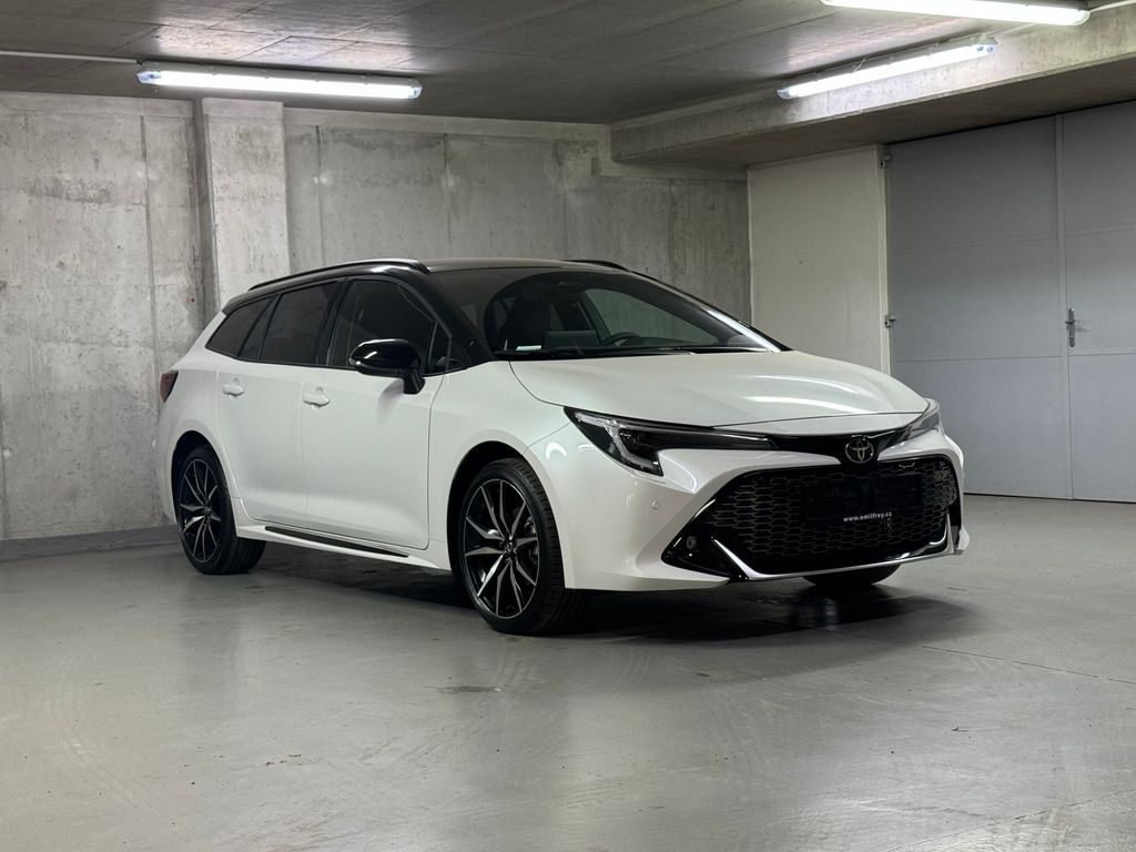 toyota-corolla-gr-sport-1-8-hybrid-e-cvt-gr - 2