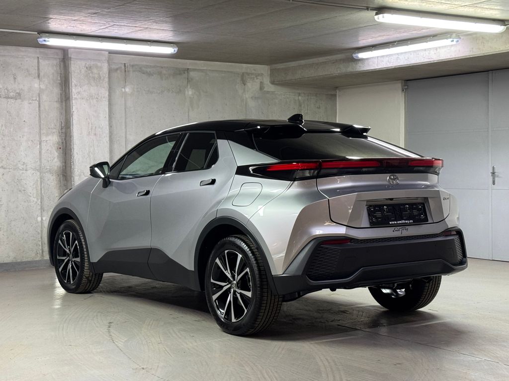 toyota-c-hr-style-1-8-hybrid-90kw-e-cvt-st - 6